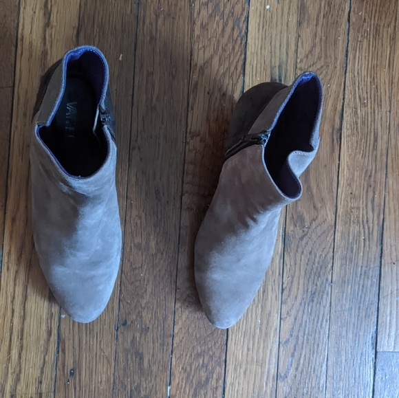 Purply grey suede ankle booties 6.5 - Picture 7 of 7